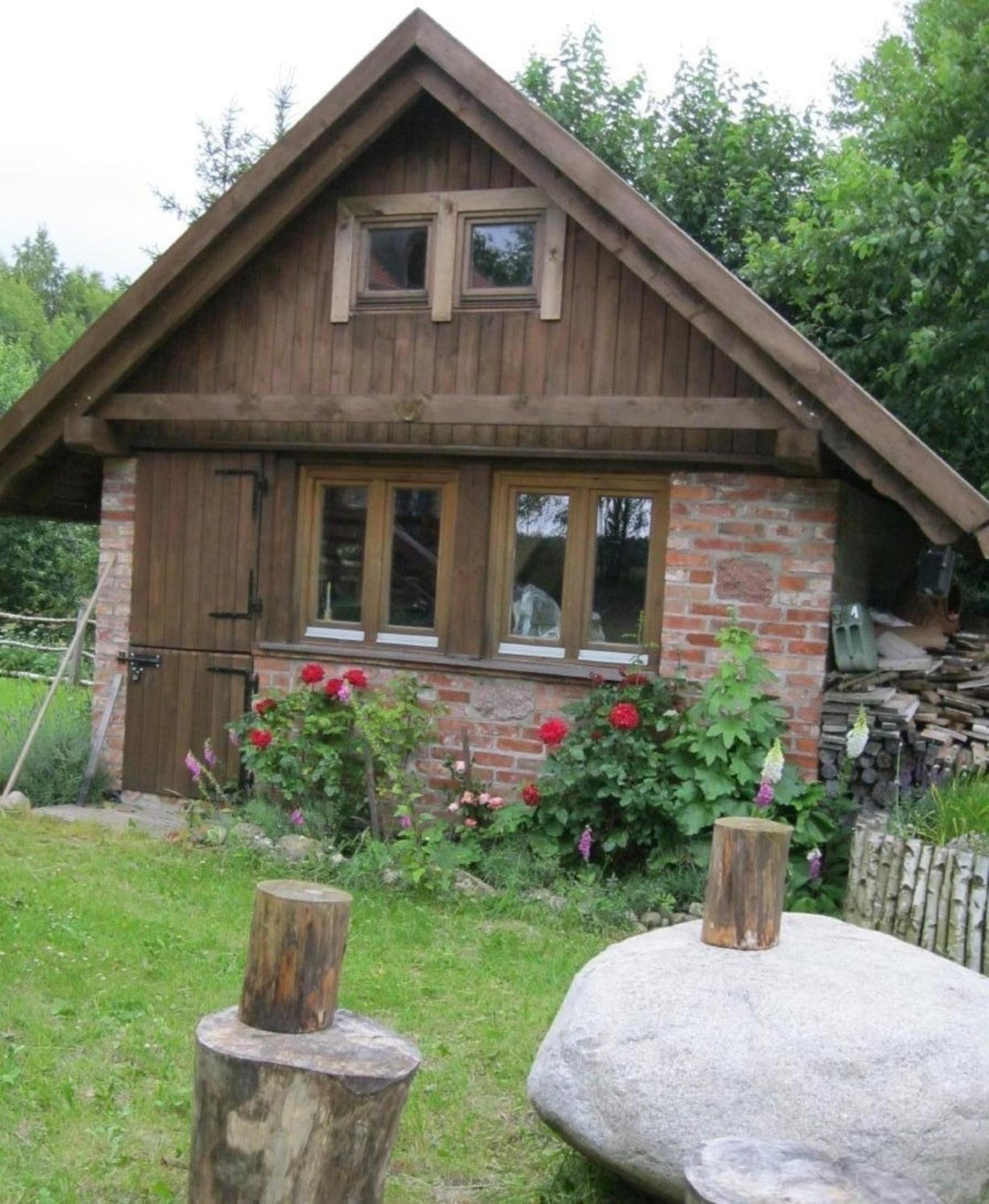 Ferienhaus In Szopa Mit Garten Und Terrasse Miechucino 외부 사진